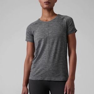 Athleta Heather Grey Foothill Tee